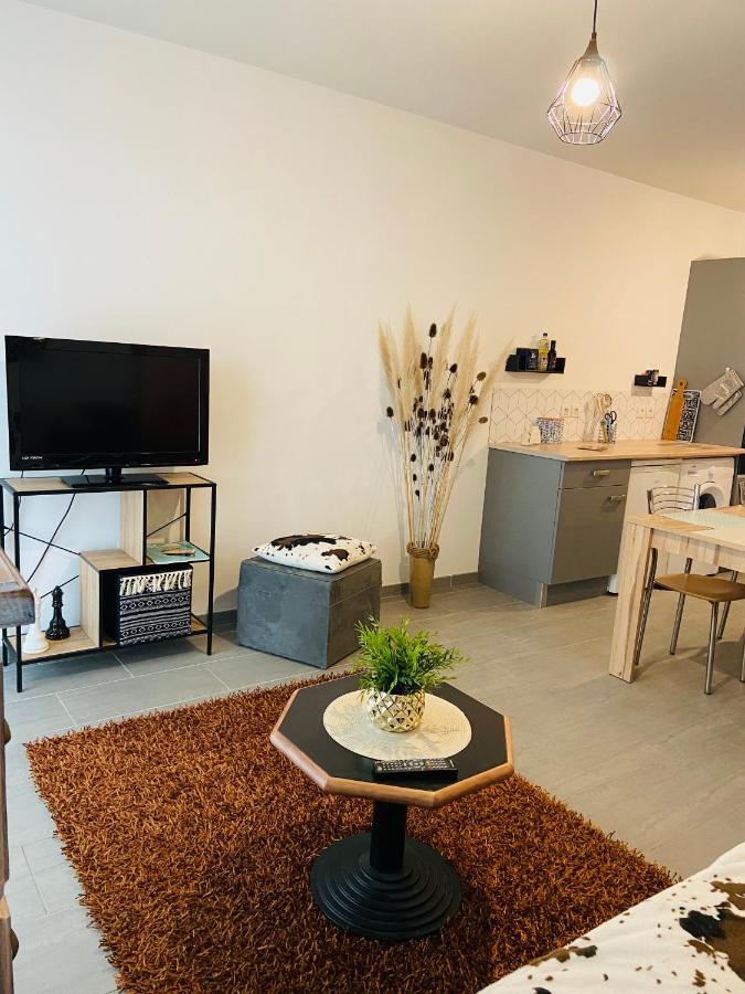 Appartement Avec Parking La Rochelle  Esterno foto